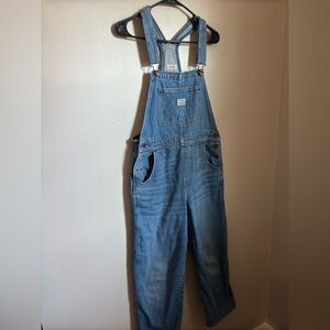 Levi’s straight ankle overalls